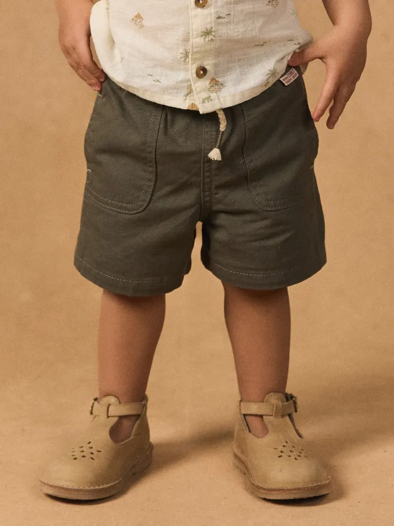 26E1BGK1SHO_G617_2535c4193-4066-4acb-8a3d-66fa3fcfd817.webp