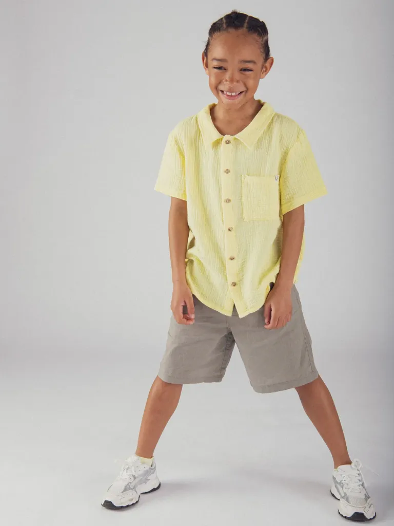 26_PE_TH4_NeutralFolk_Studio_1500x2000_Kid_25_d1ba15b5-4528-47e4-80ce-70e89904da2d.webp