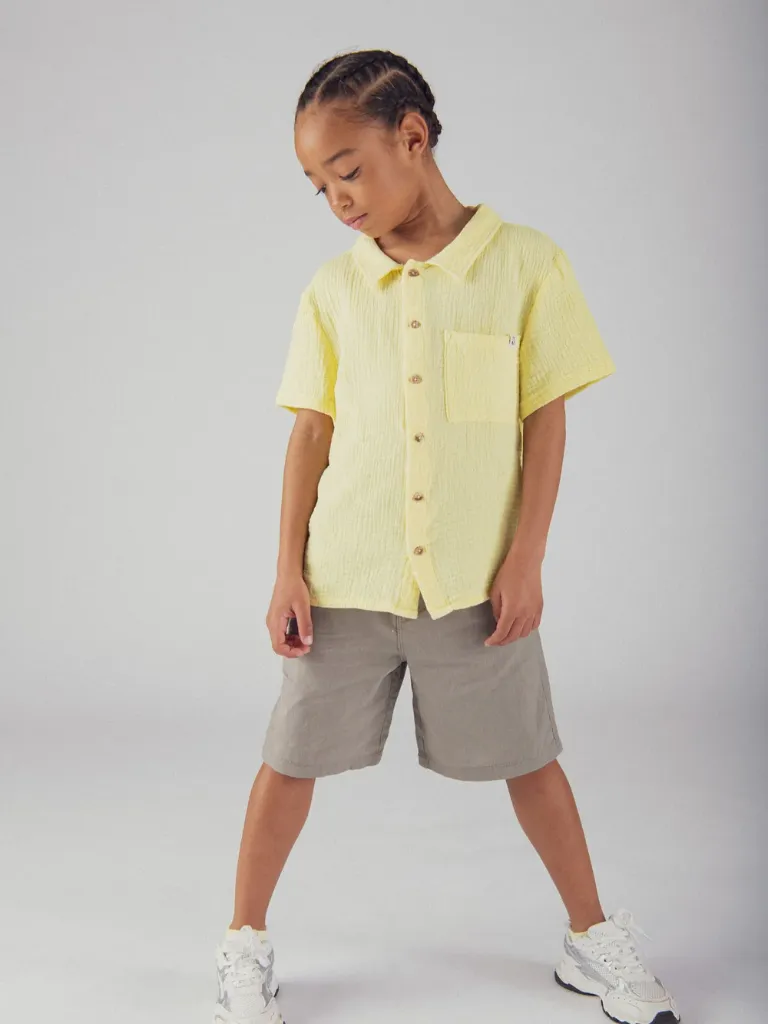 26_PE_TH4_NeutralFolk_Studio_1500x2000_Kid_22_215899a3-e52d-4b79-8952-454e0a4adfd7.webp