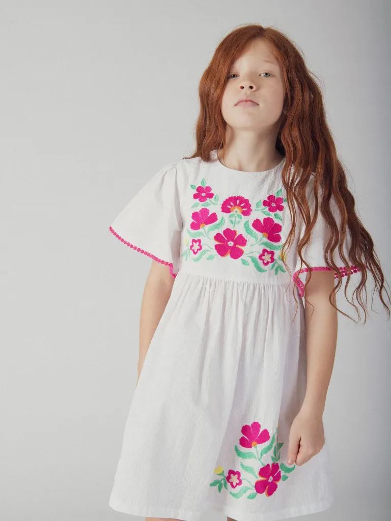 26_PE_TH6_SmartBloosom_Studio_1500x2000_Kid_17_e609e26d-992c-4382-ba09-21bef05509bd.webp