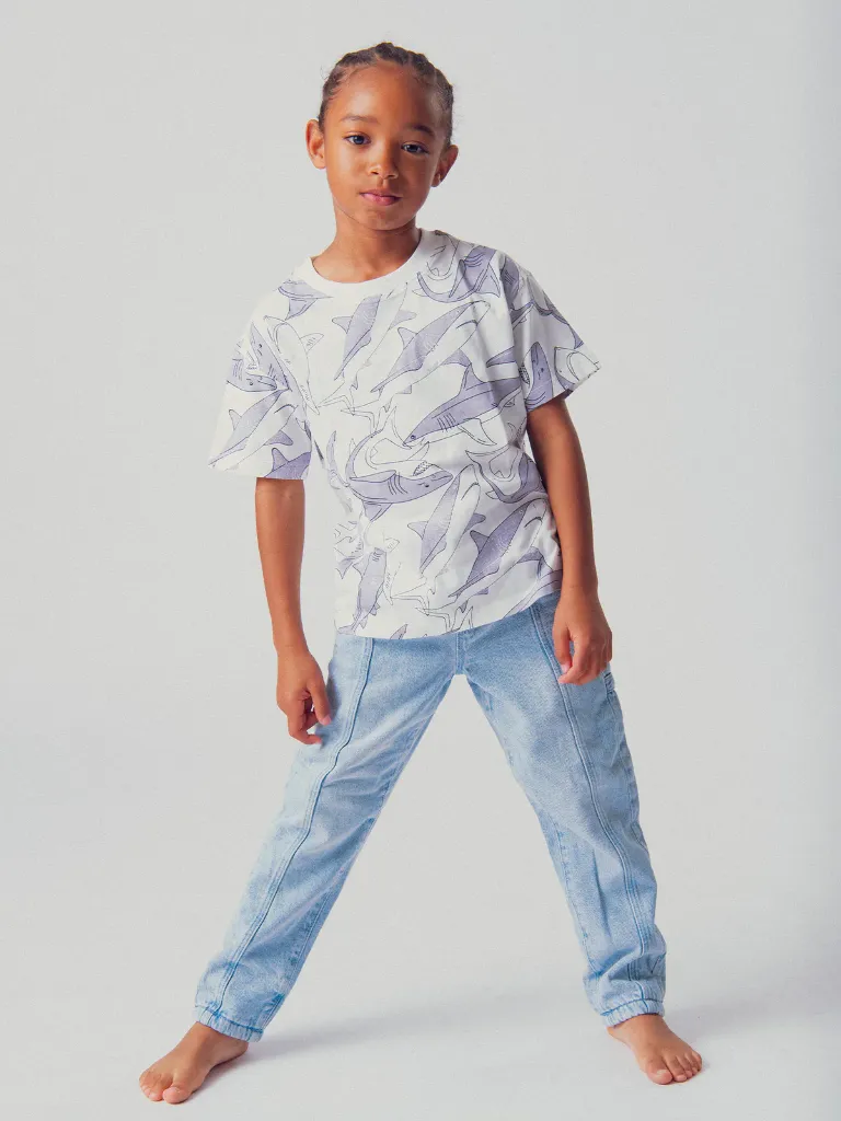 26_PE_CC_JolisStandards_Studio_Kid_1.webp