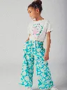 26_PE_TH9_PalmBleach_Studio_1500x2000_Kid_24.webp