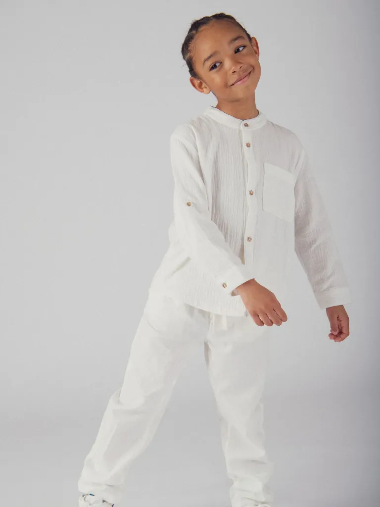 26_PE_TH4_NeutralFolk_Studio_1500x2000_Kid_30_10b74d1a-413d-43e2-a63d-569ab2abec67.webp